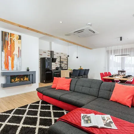 Strandnahe Grofica Mit Whirlpool Und Grill Holiday home *